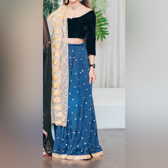 Navy blue Indian lehenga - Picture 2 of 5